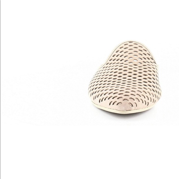 Dolce Vita Grant perforated mules size 7.5. - Picture 7 of 8